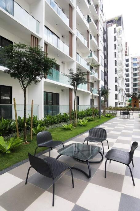 Premier Suite Cozy Home Midhills Genting 6-10 Pax Free Wifi Genting Highlands Exterior photo